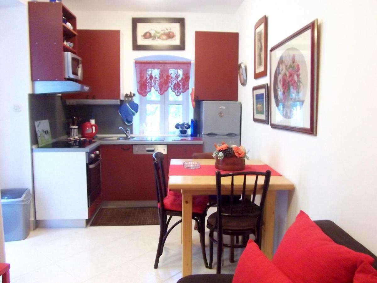 Apartments By The Sea Blace, Neretva Delta - Usce Neretve - 16068 Zewnętrze zdjęcie